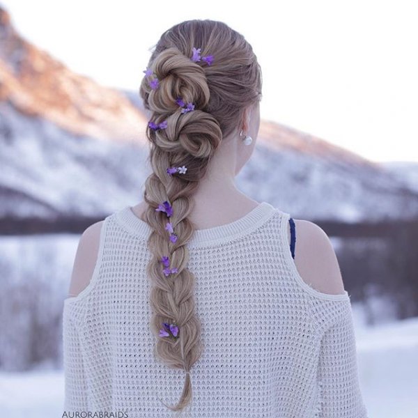 clothing, hair, hairstyle, lavender, fashion accessory,