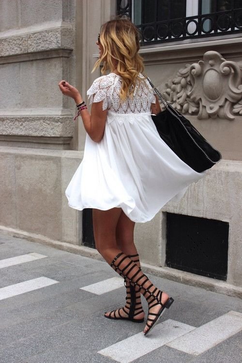 How to Fashion Gladiator Sandals on Different Occasions -