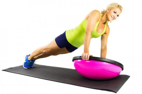 BOSU Plank Tilts