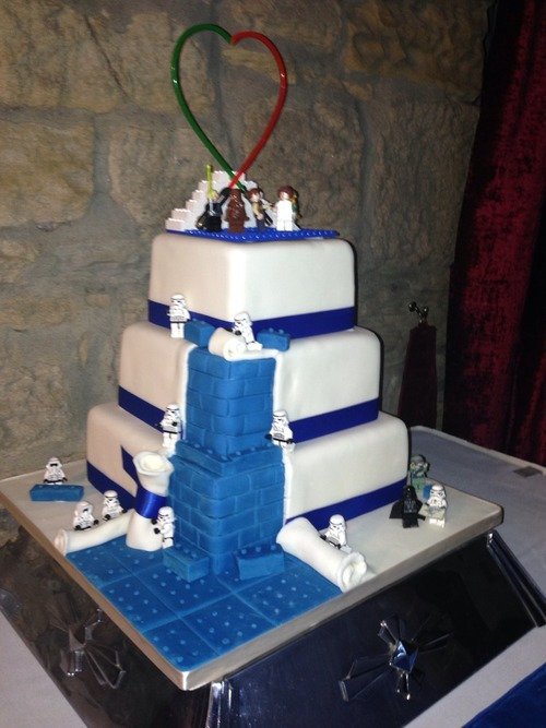 wedding cake,blue,cake,food,birthday cake,