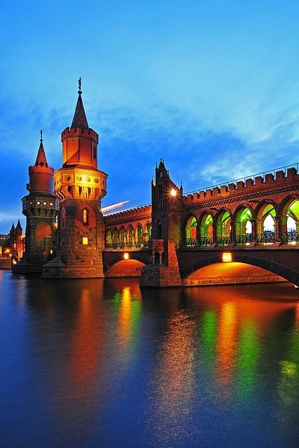 Walk across Oberbaumbrücke Bridge