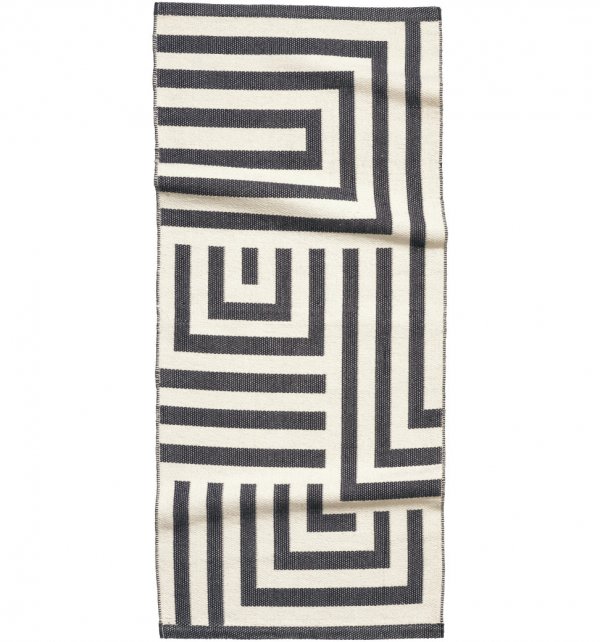 Rug with Woven Pattern