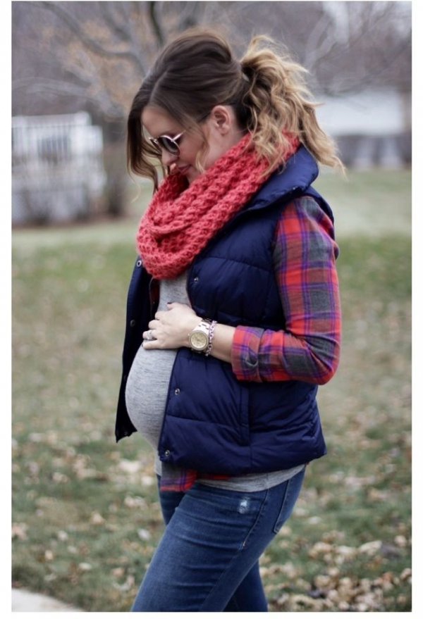 Chunky Scarf and Puffer Vest