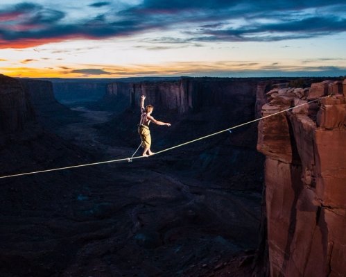 Highline above a Canyon in the USA