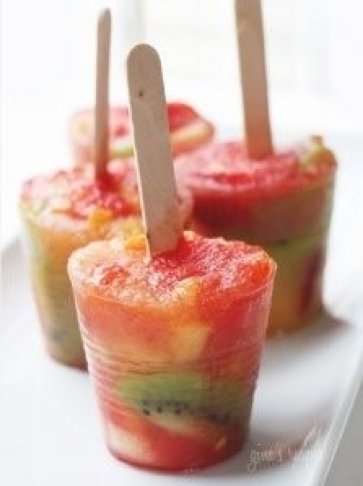 Frozen Fruit Pops Ginas