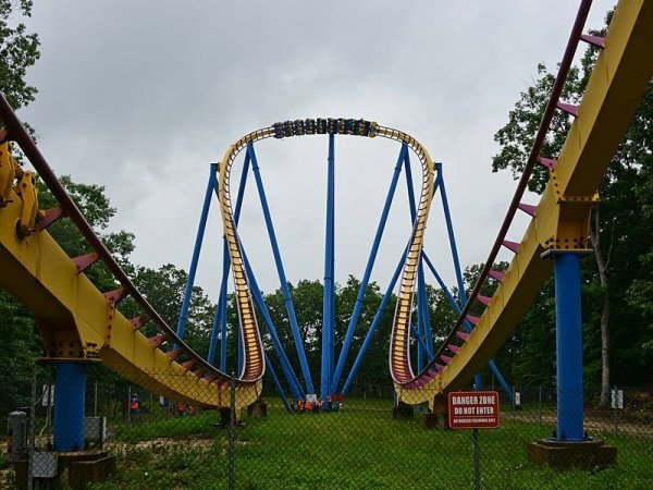 Let's Ride Nitro at Six Flags Great Adventure! Front Seat Roller