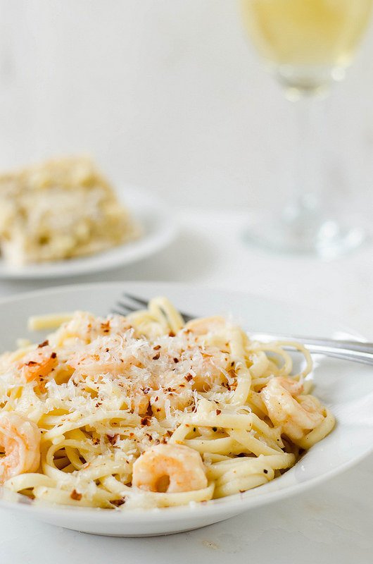 Linguine de camarones