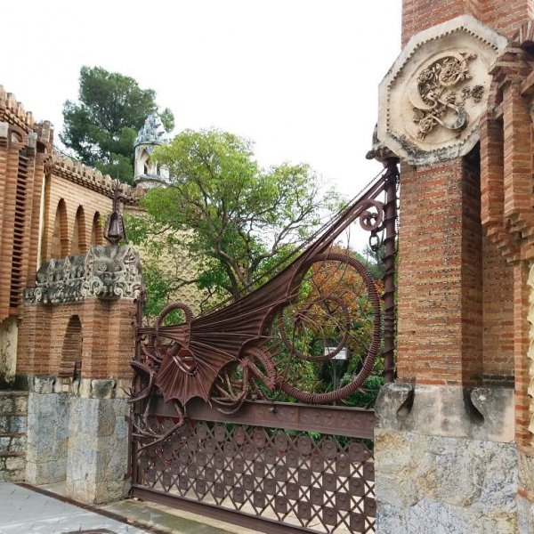 property, iron, gate, outdoor structure, facade,