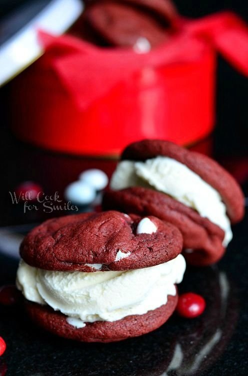 Red Velvet Ice Cream Sandwich