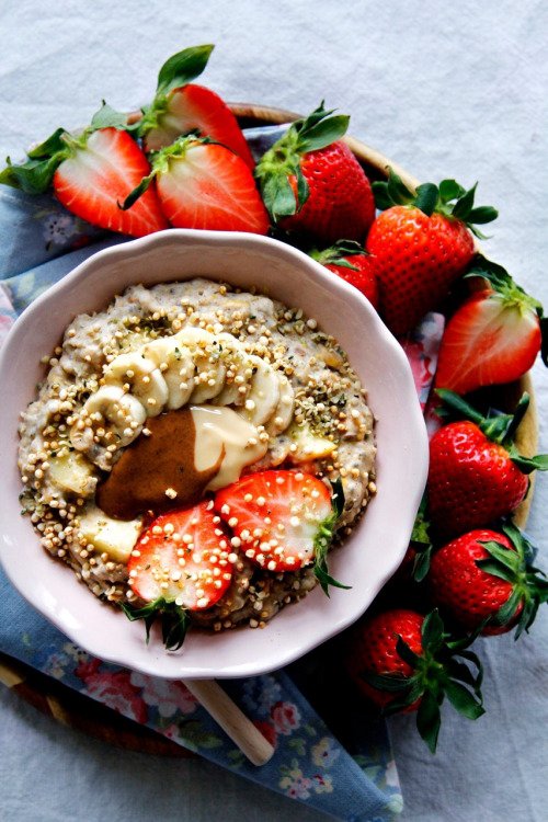 A Steaming Bowl of Freshly Cooked Oatmeal