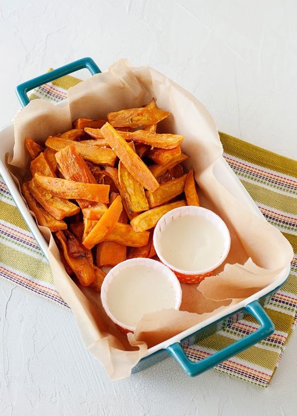 Sweet Potato Fries with Toasted Marshmallow Dip