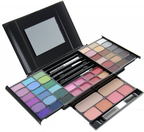 Beauty Revolution Complete Make over Makeup Artist Kit