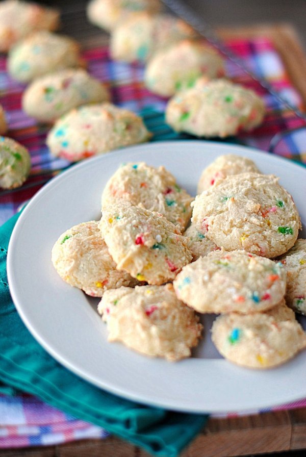 Skinny Funfetti Cake Cookies