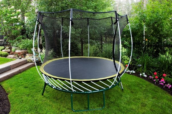 Trampoline