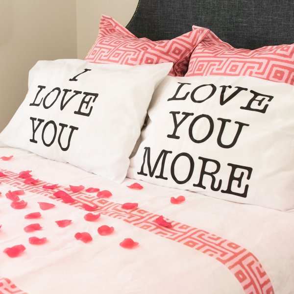 YMC, bed sheet, textile, font, furniture,