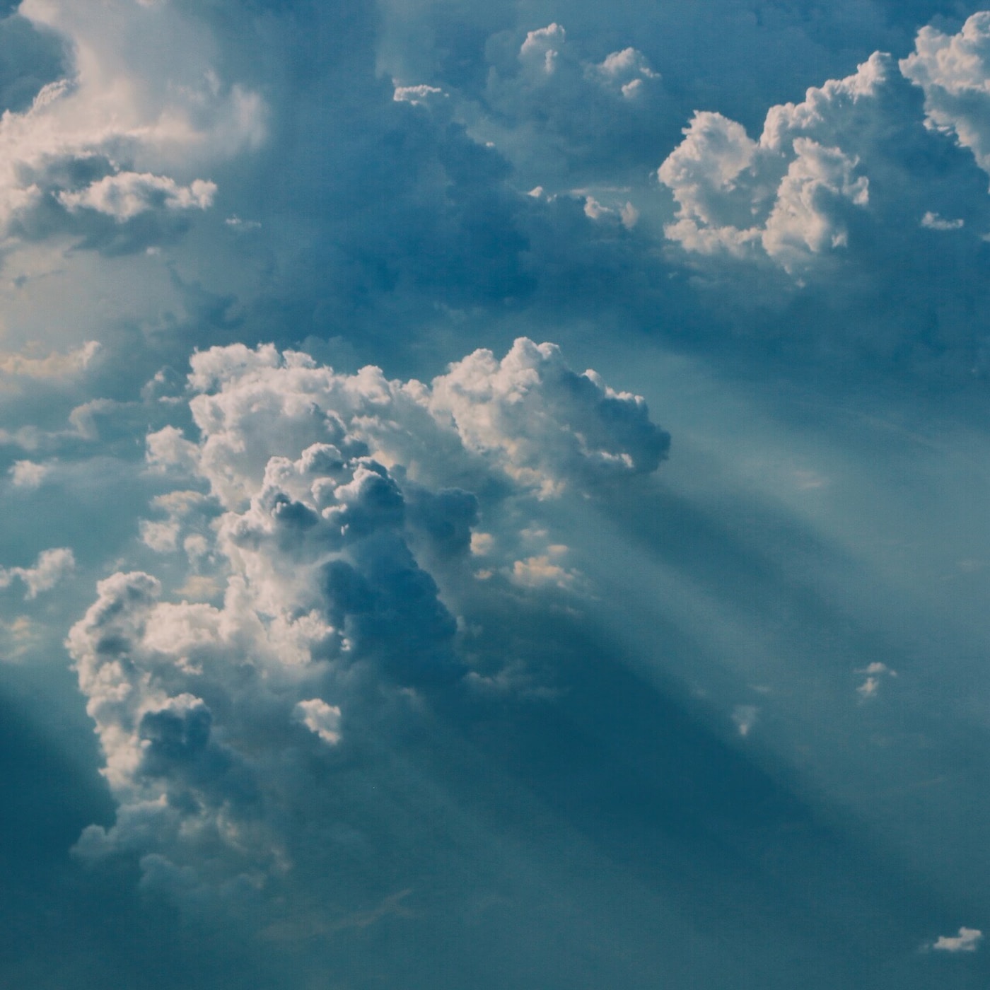 7 Types of Clouds to Watch when Gazing at the Sky ...