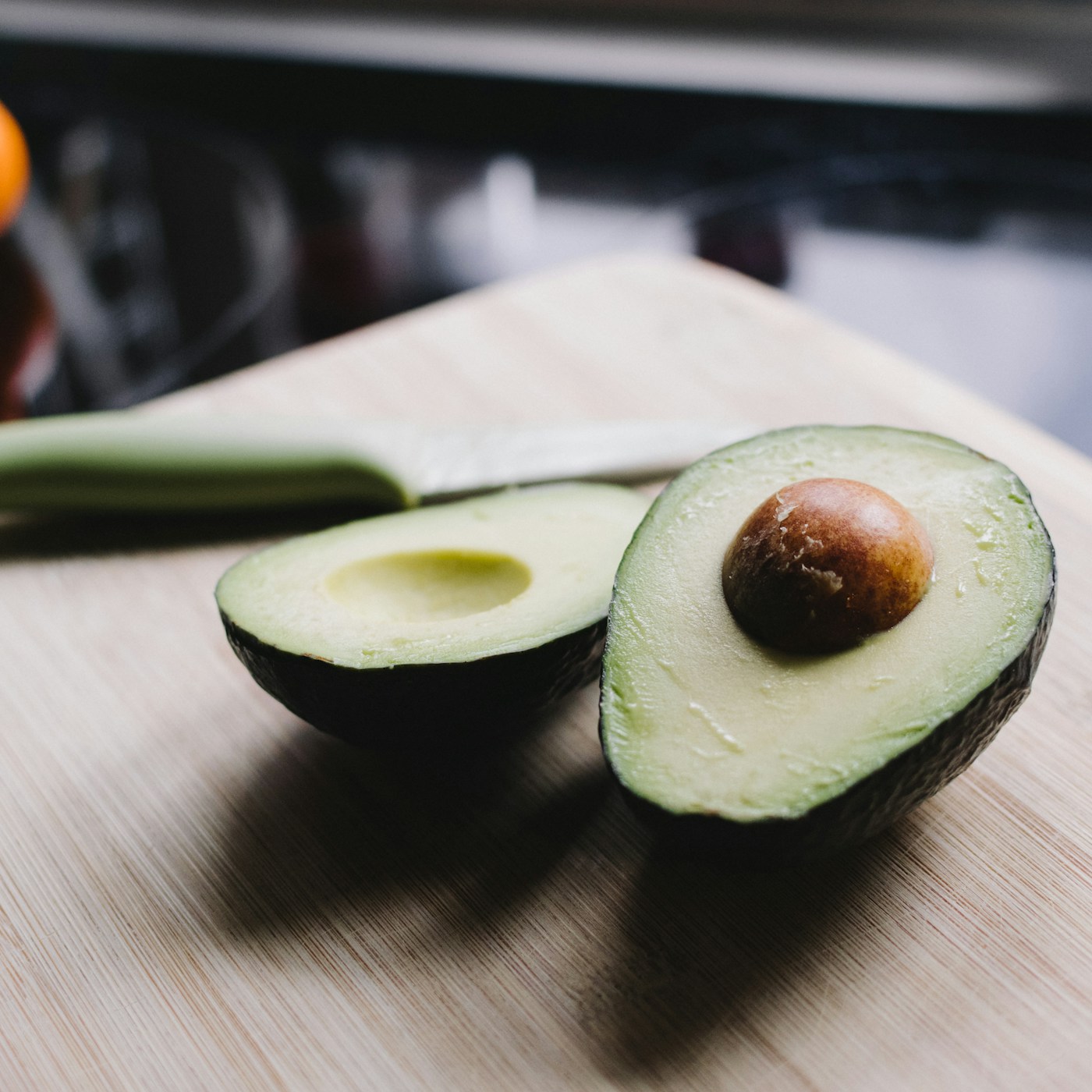 7 Reasons You Can't Afford Not to Eat Avocados ...