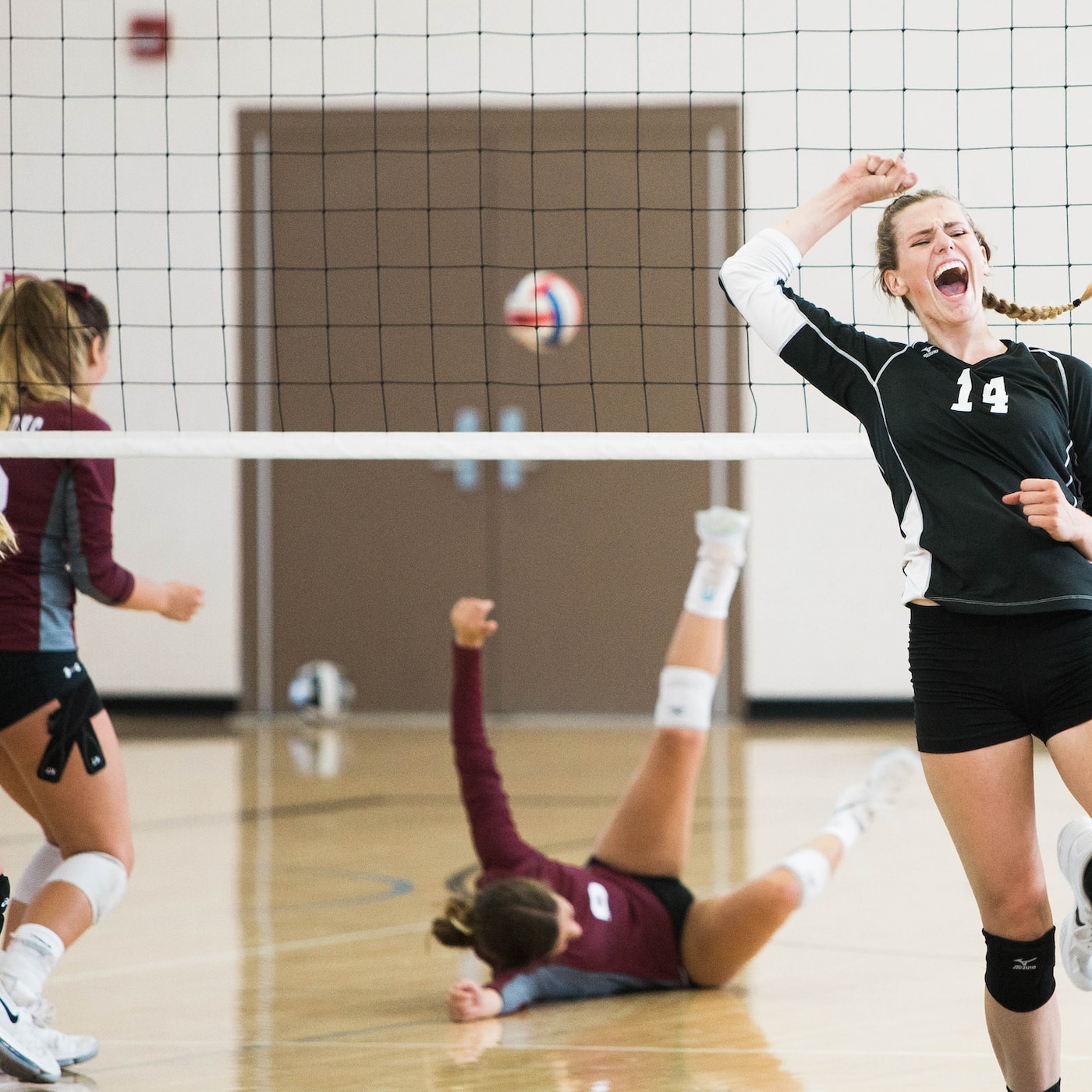 What These Women Can do with a Soccer Ball Will Blow Your Mind ...