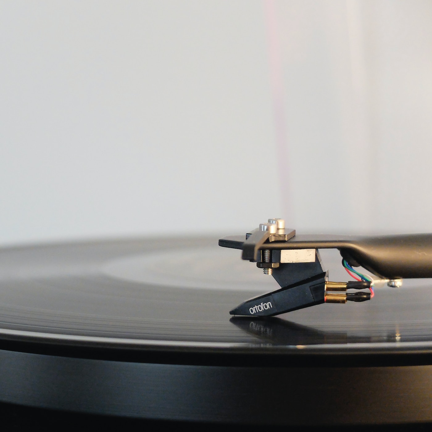 7 Vinyls That You Should Add to Your Record Collection ...