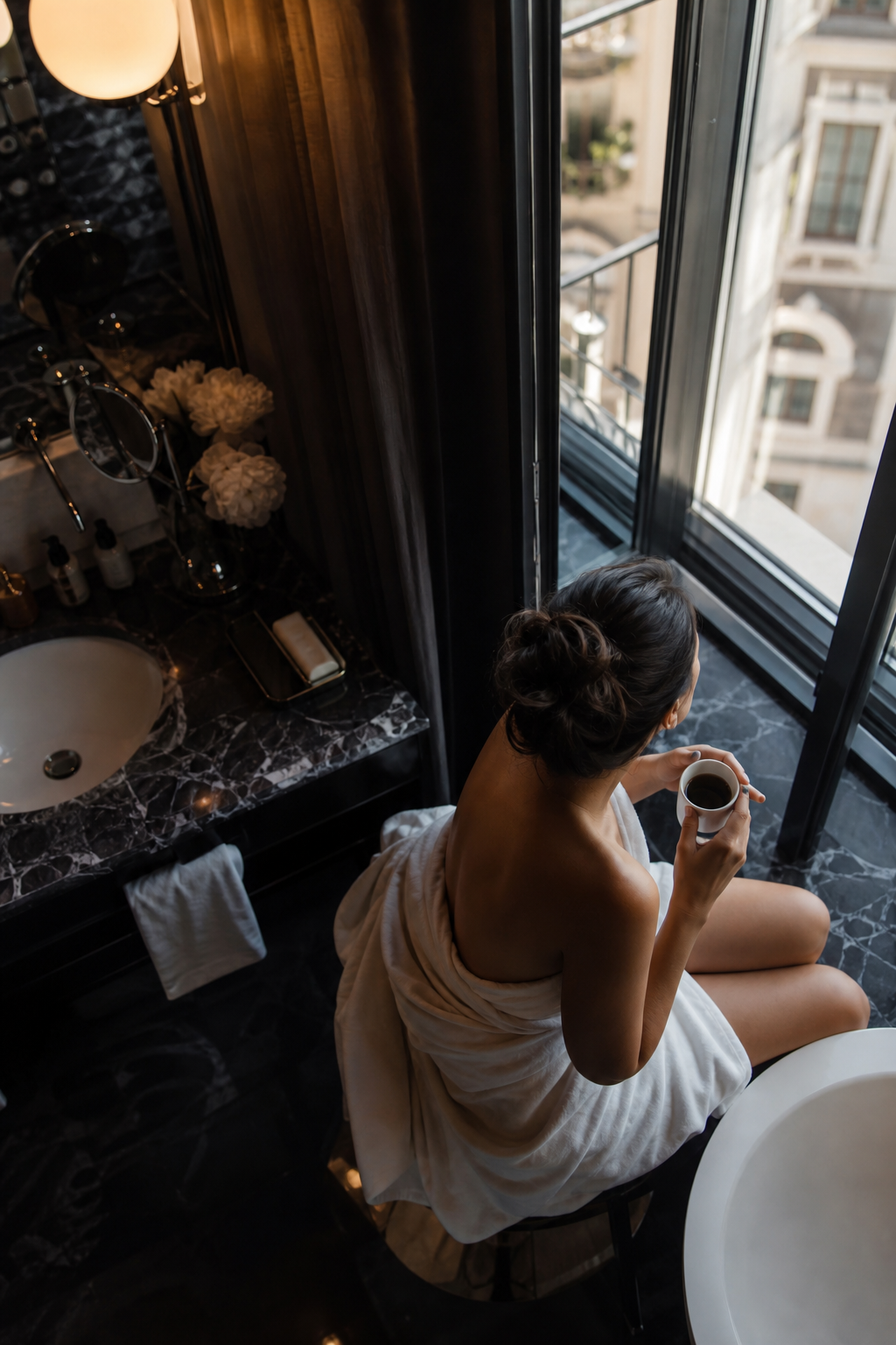 7 Beauty Tips and Tricks for Oily Skin That You Must Read ...