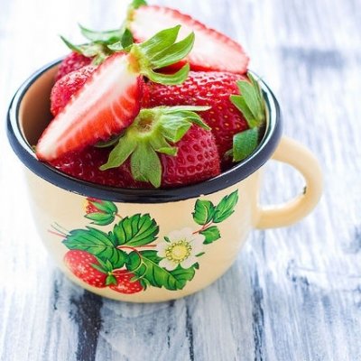 7 Essential Nutrients in Strawberries That Make Them Even More Perfect for Summer ...