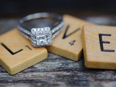 7 Antique Engagement Rings That Are Great Alternatives to Modern Versions ...