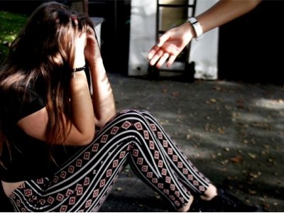 7 Ways to Help a Friend in an Abusive Relationship ...