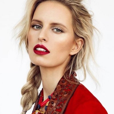 7 Tips to Follow when Wearing Red Lipstick ...