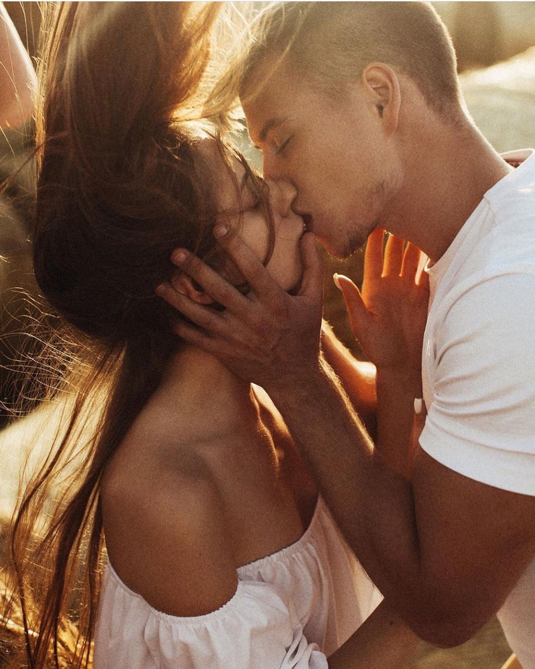 10 Best Things about Being in Love with Your Best Friend ...