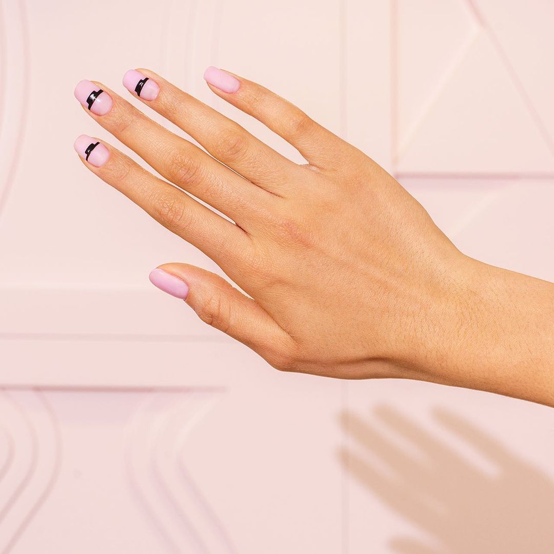 Gel Acrylic or Dip  Which  Gives the Best Nails?