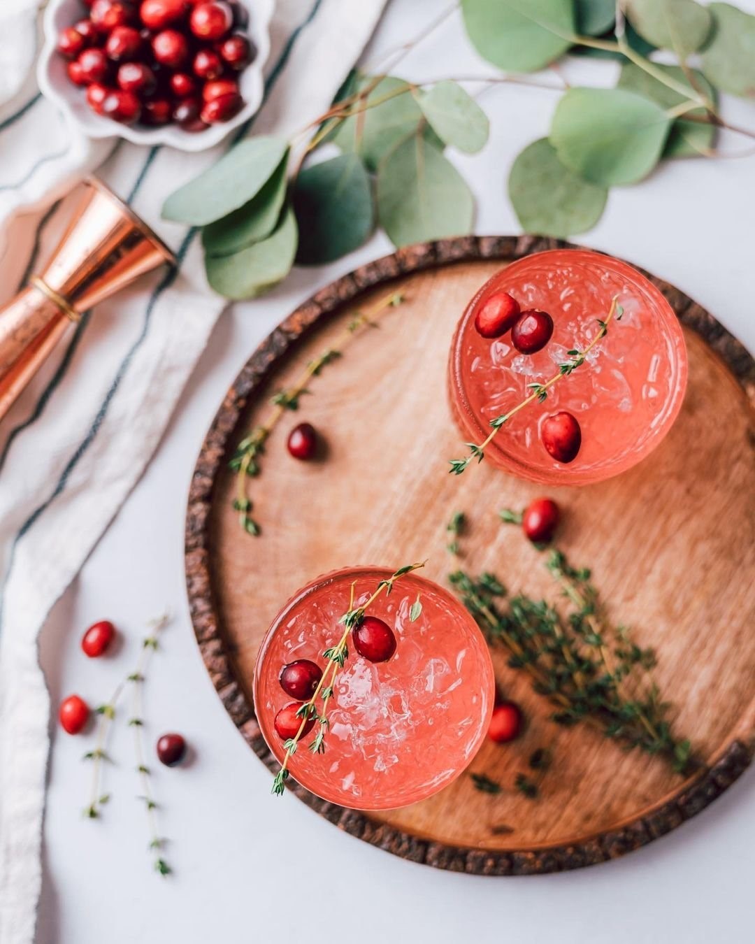 Guilt-free Holiday Cocktails That Are Healthier than They Look ...