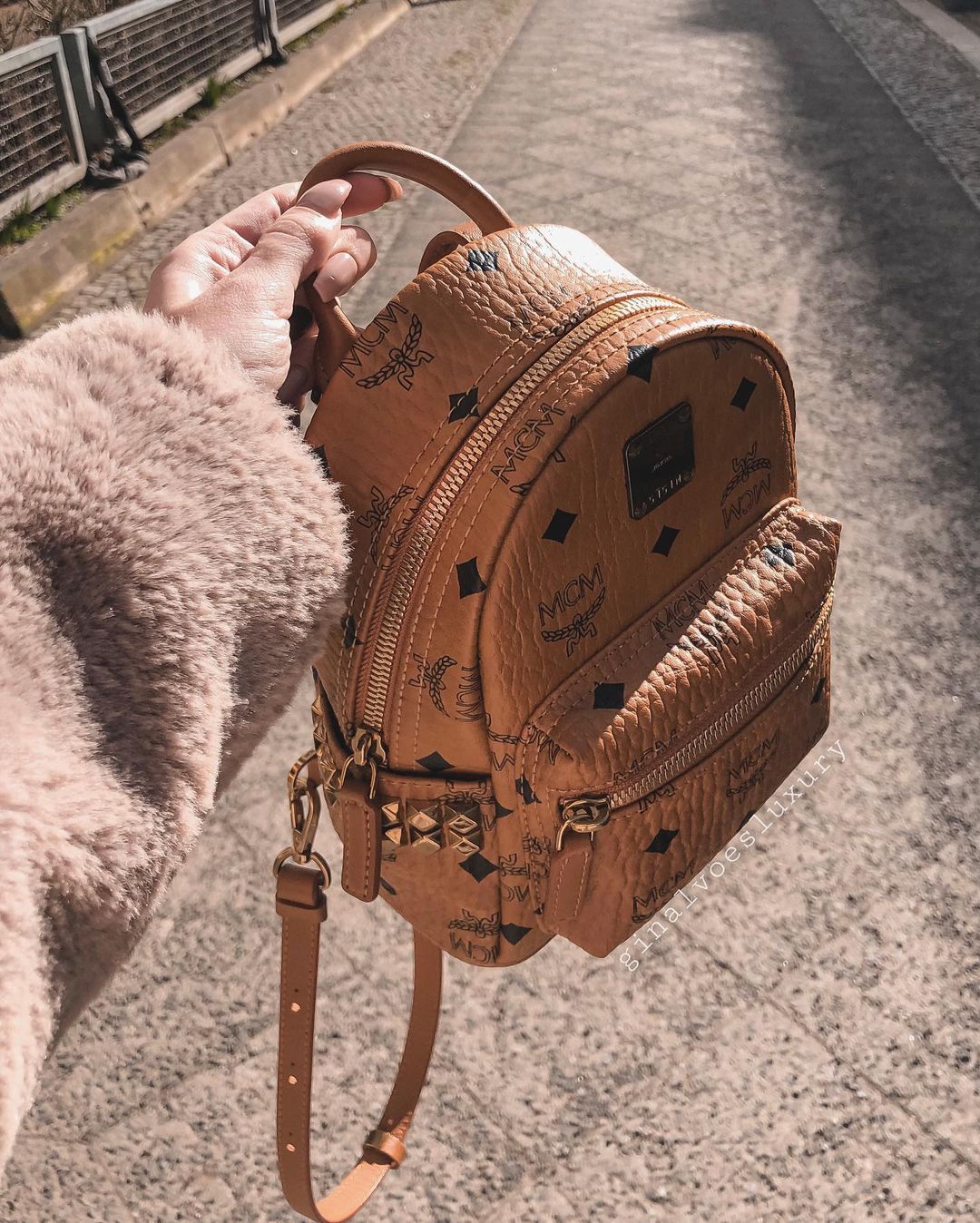 216 Serious Handbag Inspo Every Accessory Obsessed Girl Must See ...