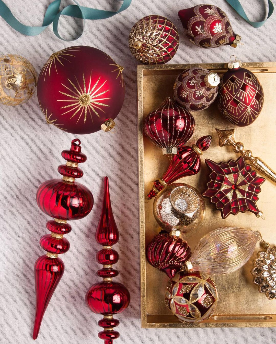 How to Decorate Your Christmas Tree like a Pro ...