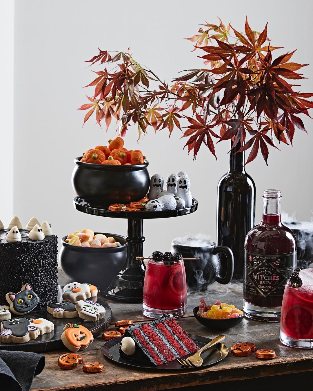 10 Spookily Easy Halloween Treats to Make No Tricks Involved ...