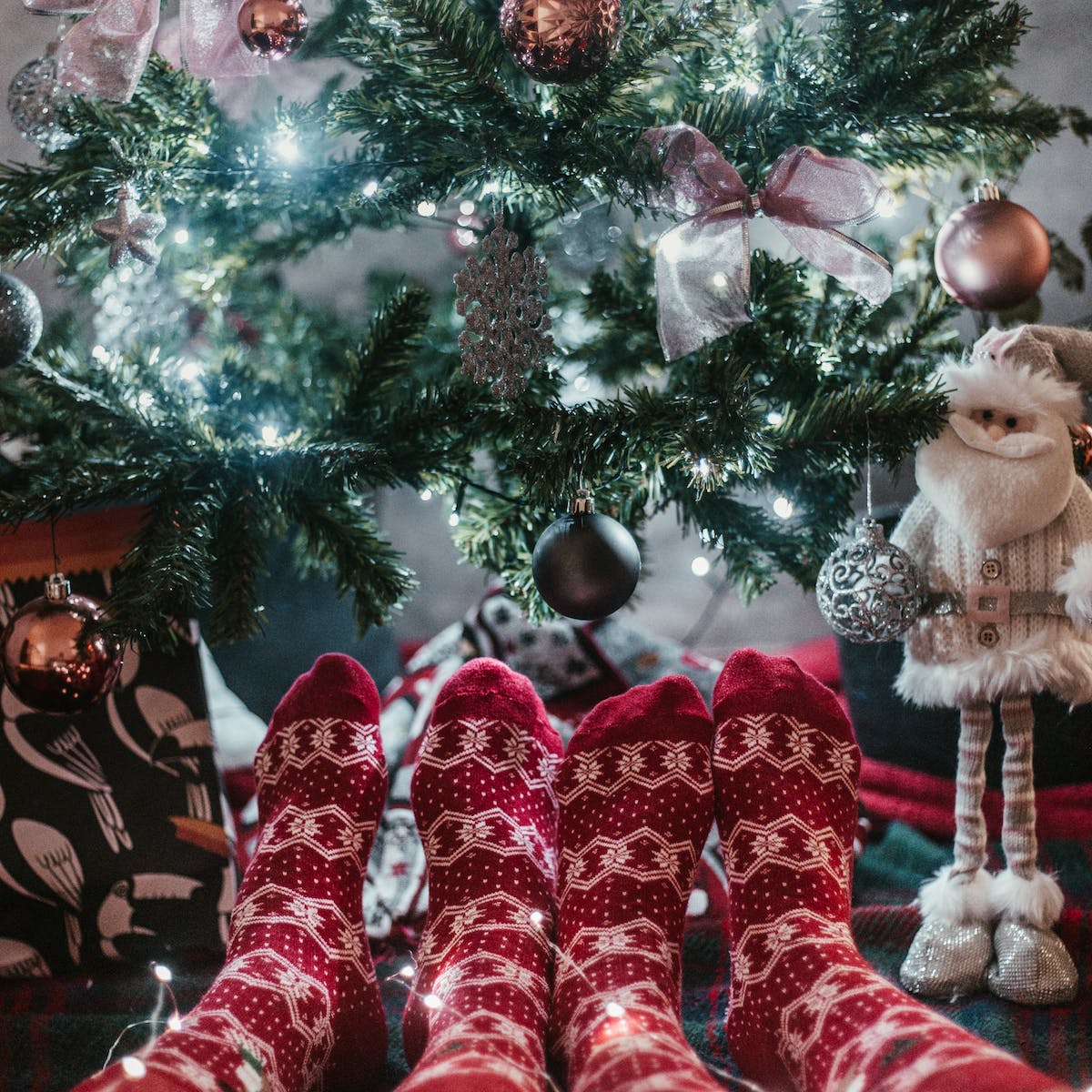5 Secrets to Building Unbreakable Bonds with Your Partner During the Holidays