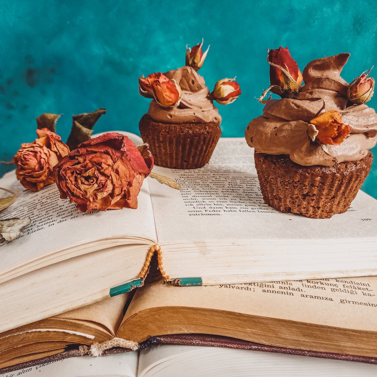 7 Sweet Reads to Satisfy Your Dessert Literature Cravings