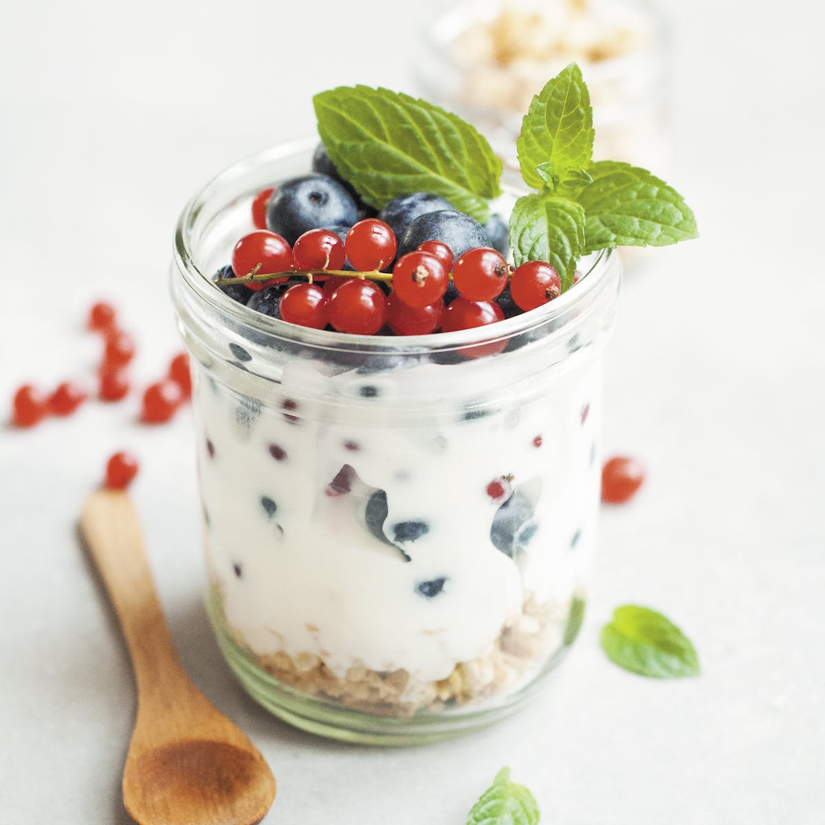 7 Delicious Toppings for Greek Yogurt You Must Try ...
