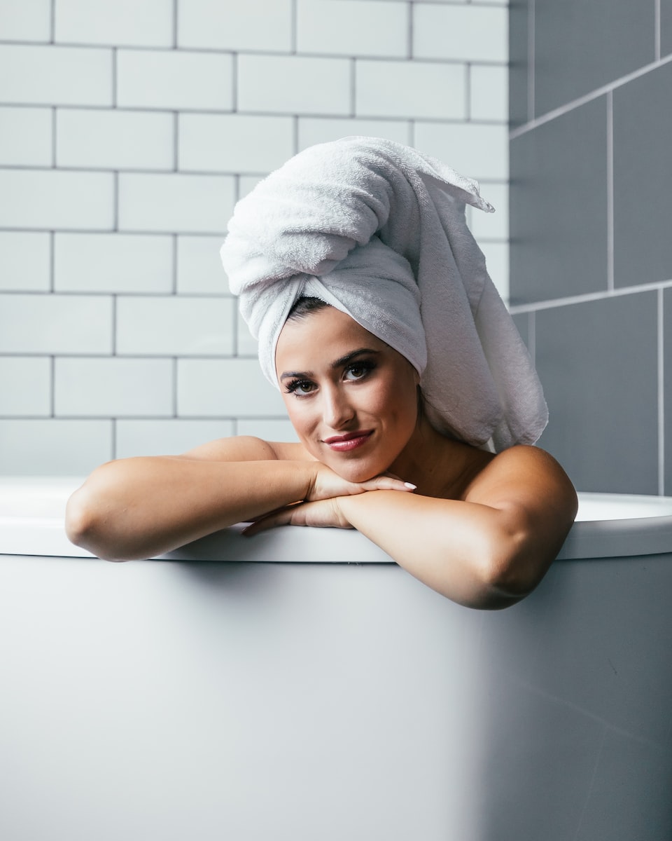 7 Alternatives to Chemical-Based Shampoo ...