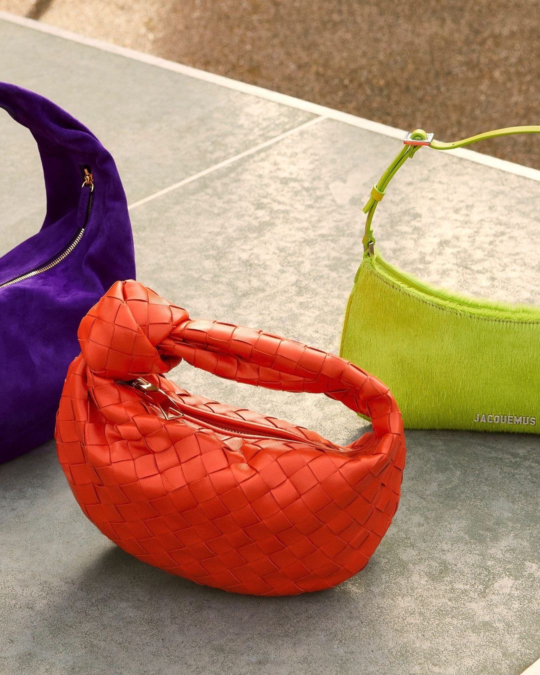 20 Essential Items for Your Handbag ...