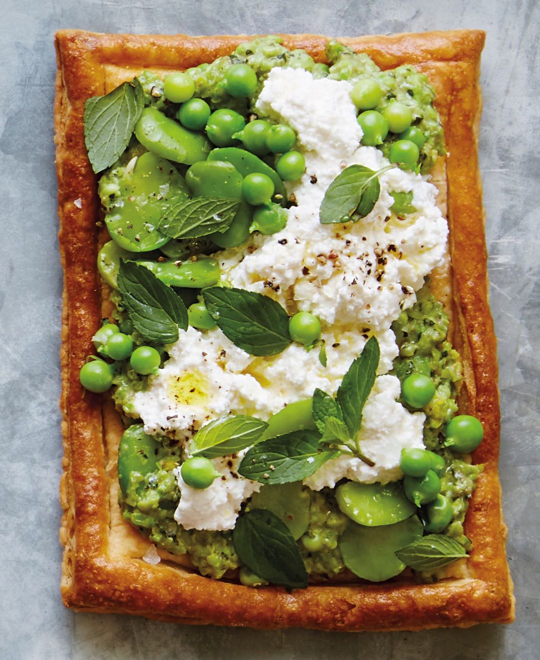 28 Mouthwatering Pizza Pies You'll Want to Eat Right Now ...