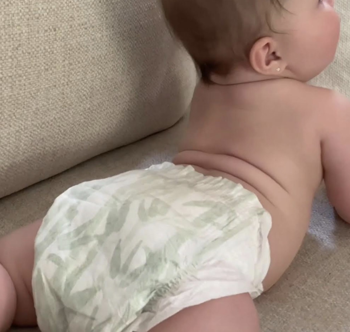 Momcozy Diapers Review with Real Life Testing