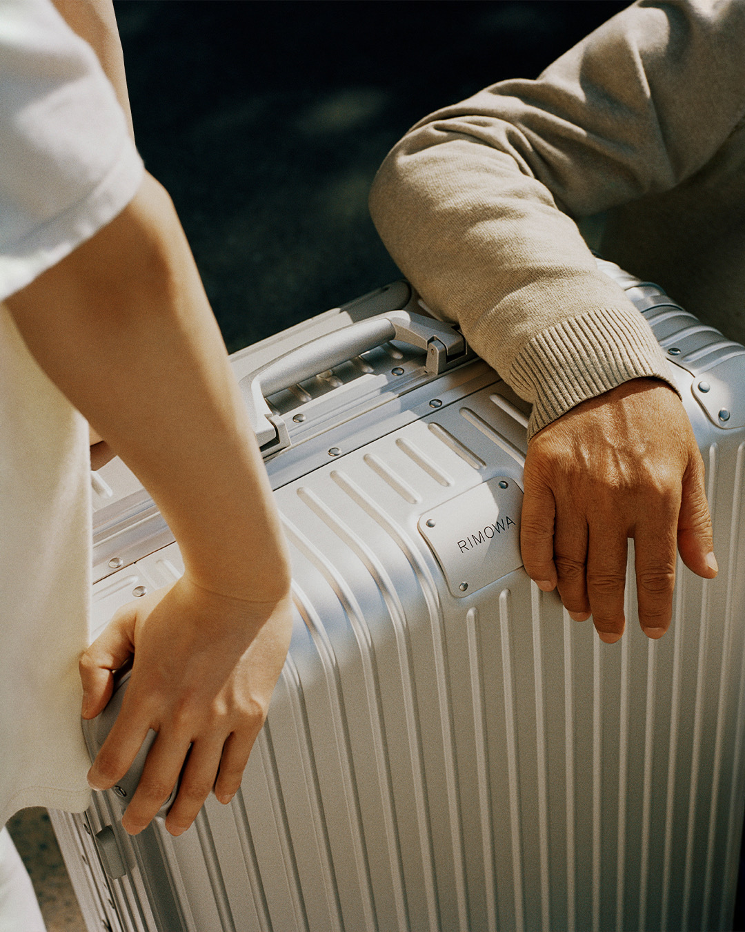 22 Must-Have Honeymoon Essentials for Both Him and Her to Pack ...