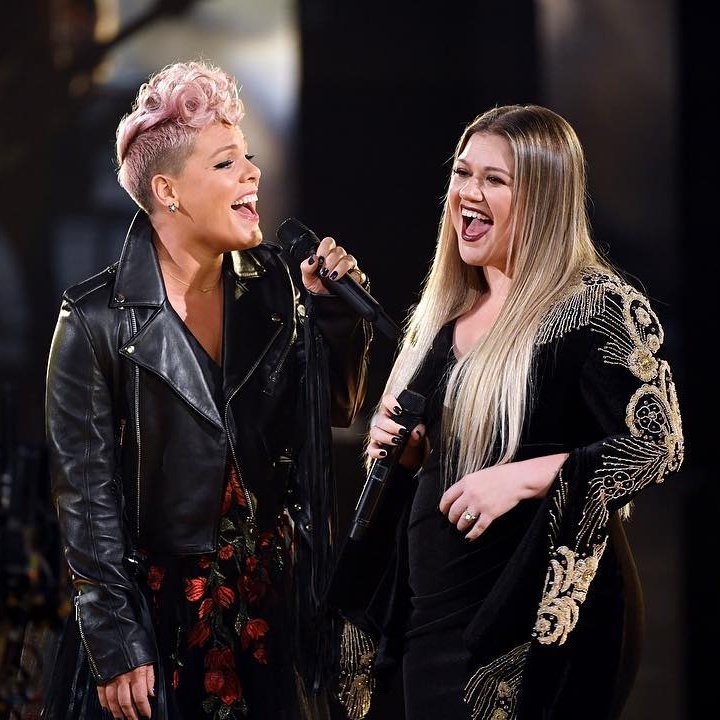 The Best Moments from the 2017 AMAs You Don't Want to Miss ...