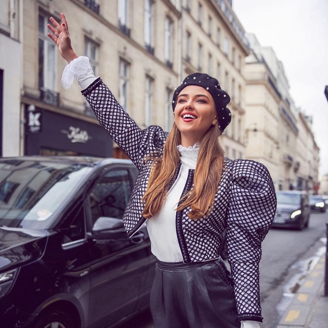 7 Tartan Street Style Looks to Inspire Your Fall Wardrobe ...