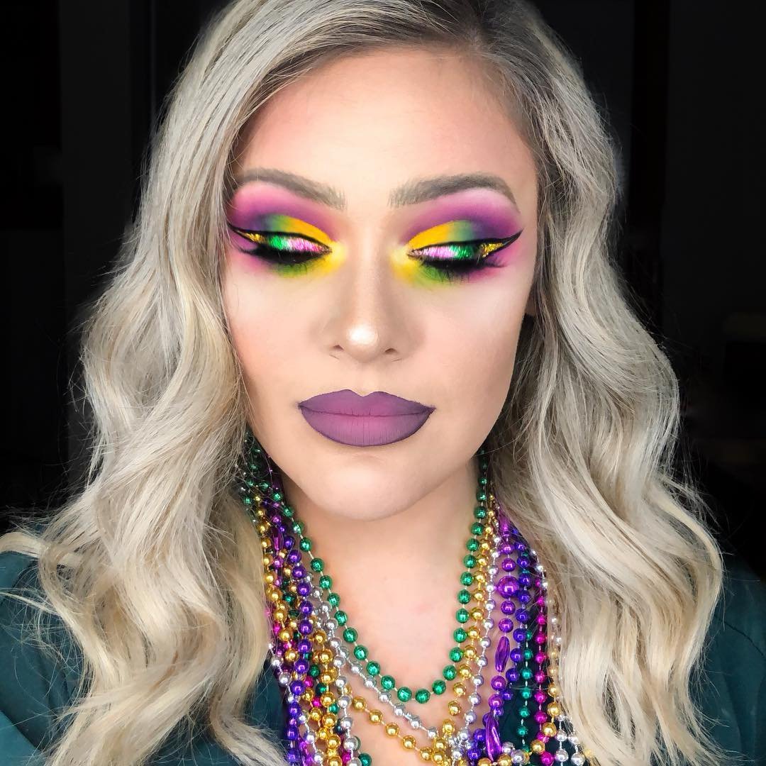 9 Mardi Gras Makeup Tutorials