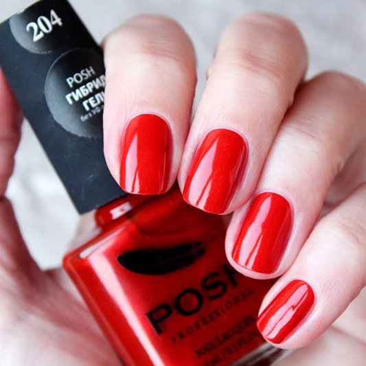 red nail polish on nails