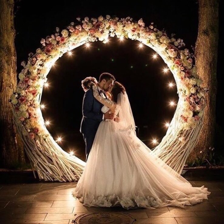 36 Tried-and-True Wedding Photo Poses