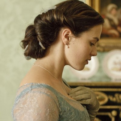 7 Shows That Downton Abbey Fans Will Flip over ...