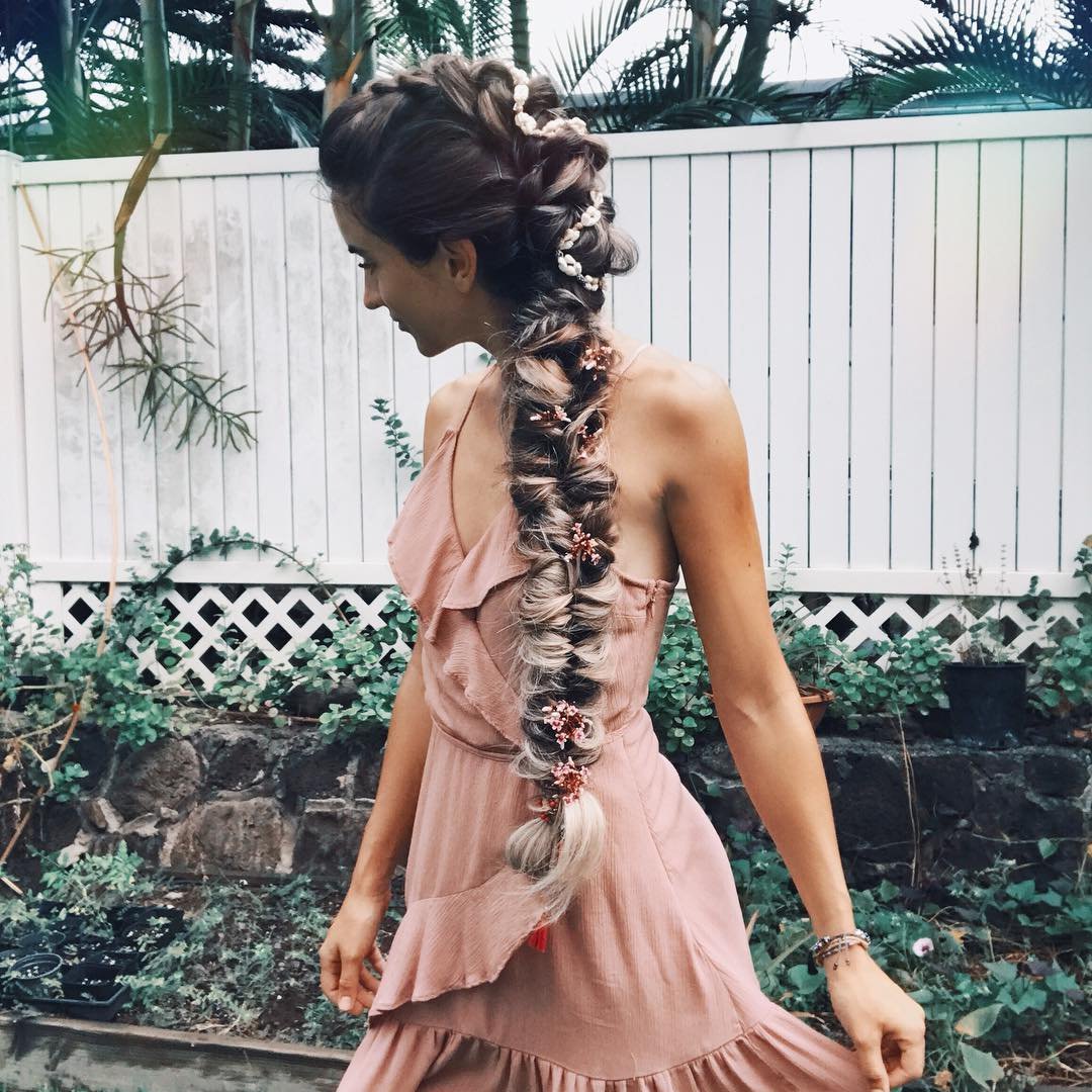 Look Hot AF with These Coachella Hairstyles ...