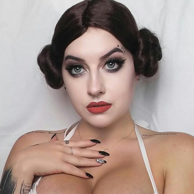 I Get to Be Princess Leia Again for Halloween 40 Years Later ? ...